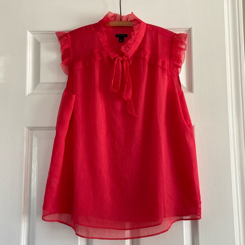 Ann Taylor sleeveless blouse